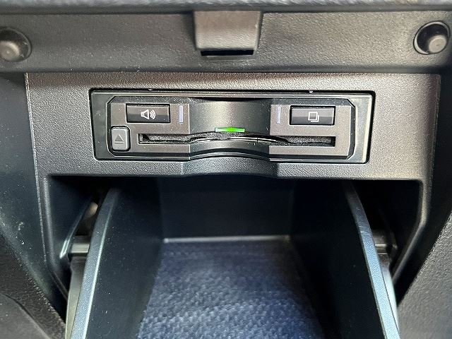 صورة مصغرة 16 لـ 2016 Toyota VELLFIRE