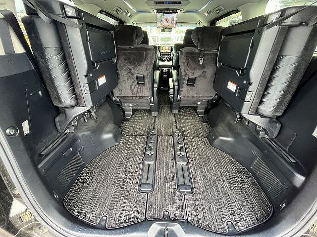 صورة مصغرة 22 لـ 2016 Toyota VELLFIRE