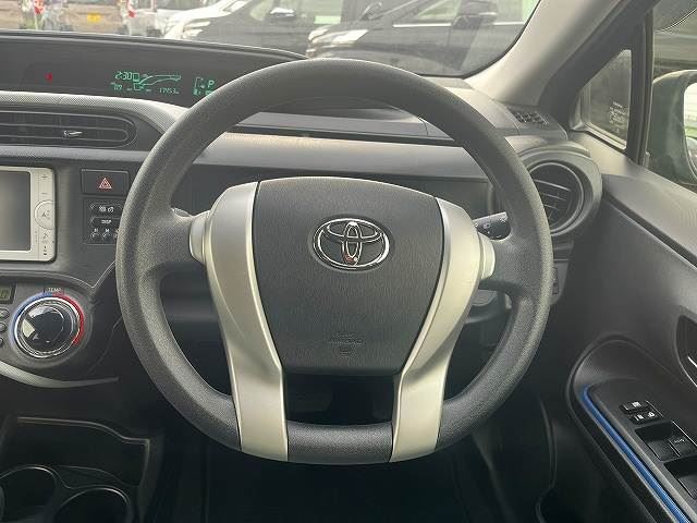 صورة مصغرة 12 لـ 2013 Toyota AQUA