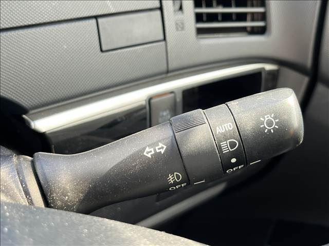 2014 Toyota ESTIMA — миниатюра 28