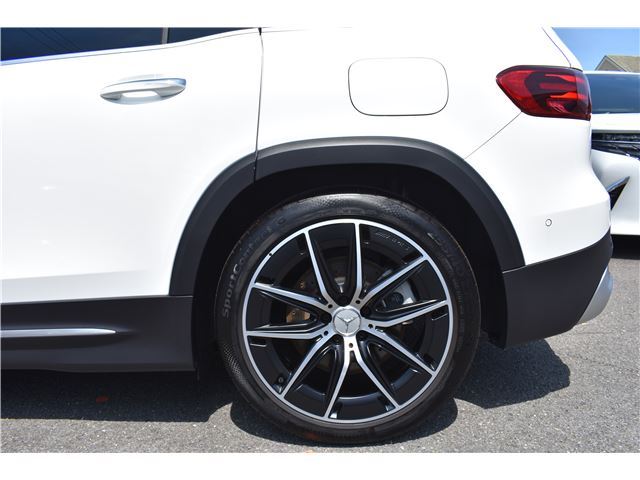 صورة مصغرة 14 لـ 2025 Mercedes-BENZ GLB-CLASS AMG