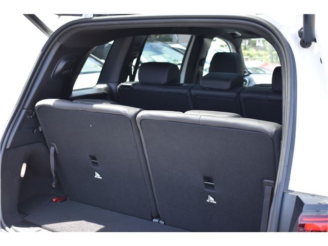 صورة مصغرة 30 لـ 2025 Mercedes-BENZ GLB-CLASS AMG