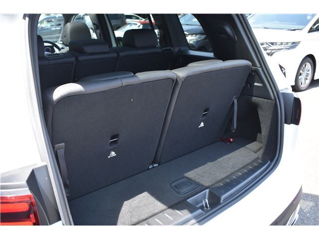 صورة مصغرة 31 لـ 2025 Mercedes-BENZ GLB-CLASS AMG