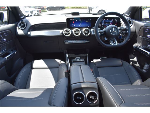 صورة مصغرة 40 لـ 2025 Mercedes-BENZ GLB-CLASS AMG