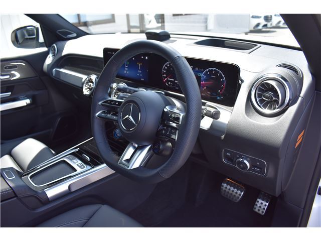 صورة مصغرة 44 لـ 2025 Mercedes-BENZ GLB-CLASS AMG