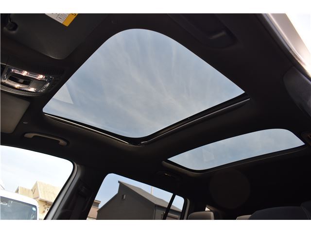 صورة مصغرة 54 لـ 2025 Mercedes-BENZ GLB-CLASS AMG