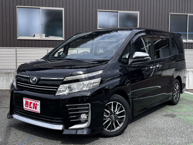 2015 Toyota VOXY 照片 1