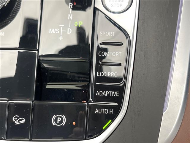 2021 BMW X7 — миниатюра 28