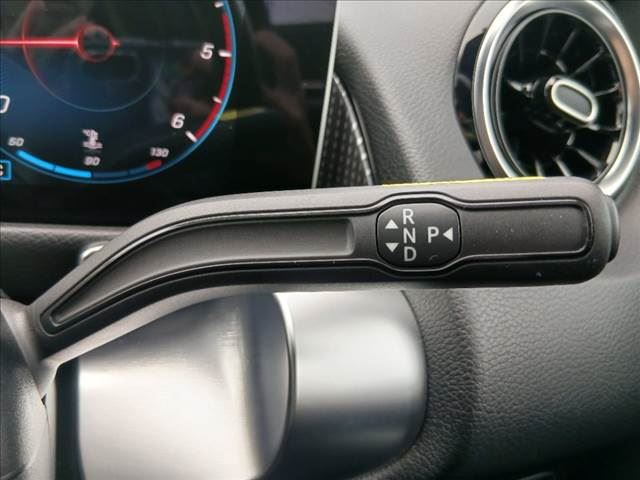صورة مصغرة 32 لـ 2020 Mercedes-BENZ GLB