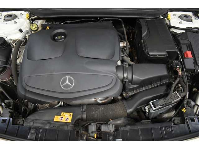 2019 Mercedes-BENZ GLA — миниатюра 13