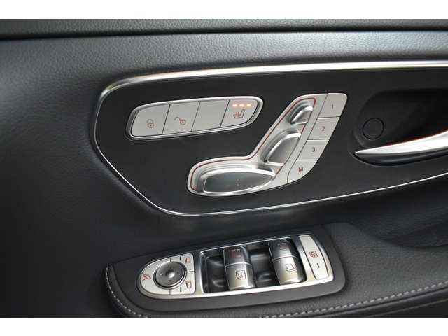 صورة مصغرة 17 لـ 2021 Mercedes-BENZ V-CLASS