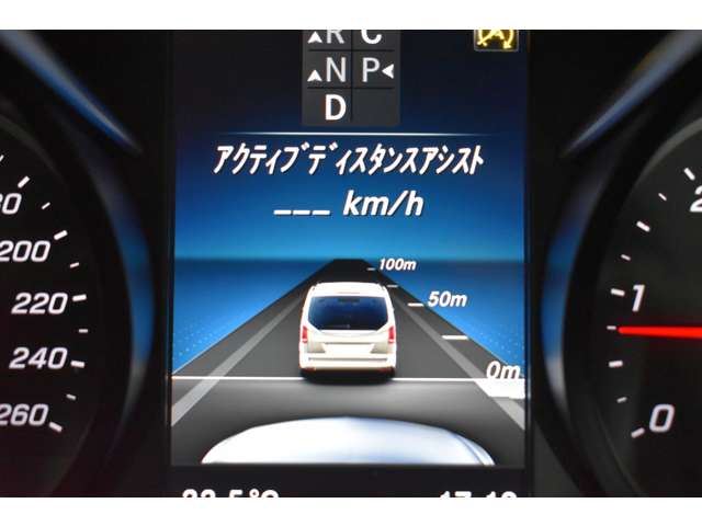 صورة 6 لـ 2021 Mercedes-BENZ V-CLASS