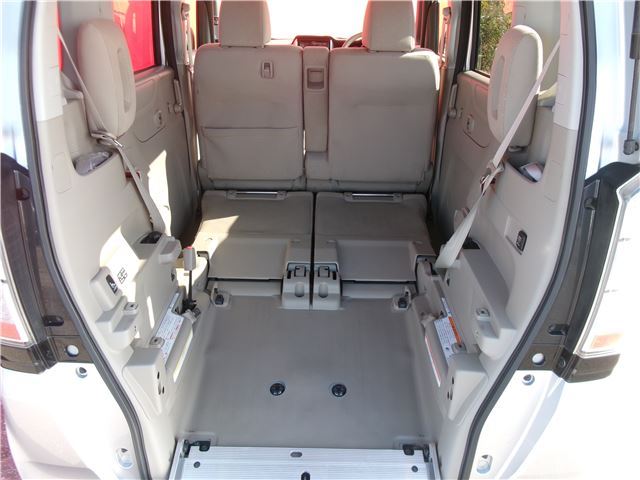 2012 Honda N-BOX+ 照片 8