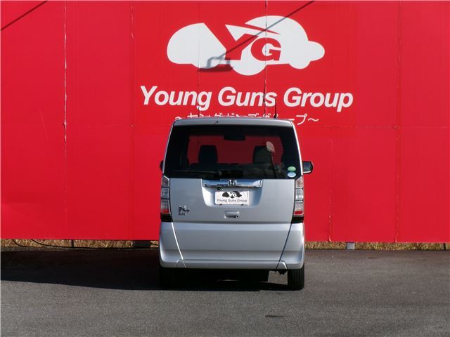 2012 Honda N-BOX+ 照片 6