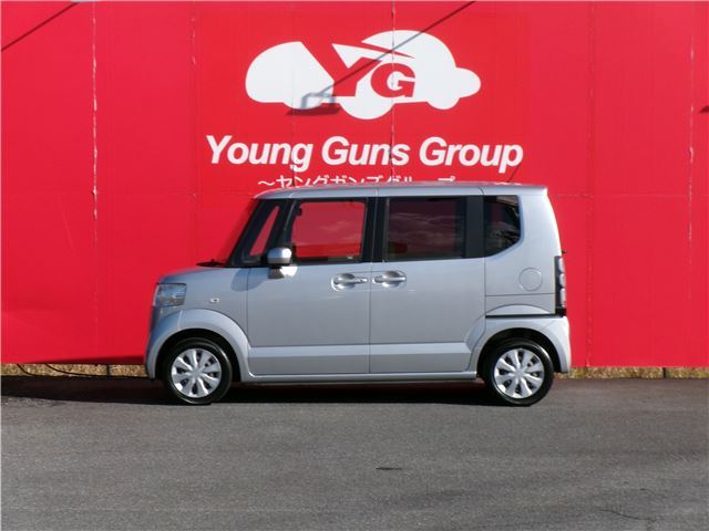 2012 Honda N-BOX+ 照片 5