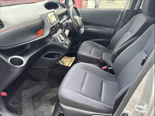 2015 Toyota SIENTA 缩略图 12