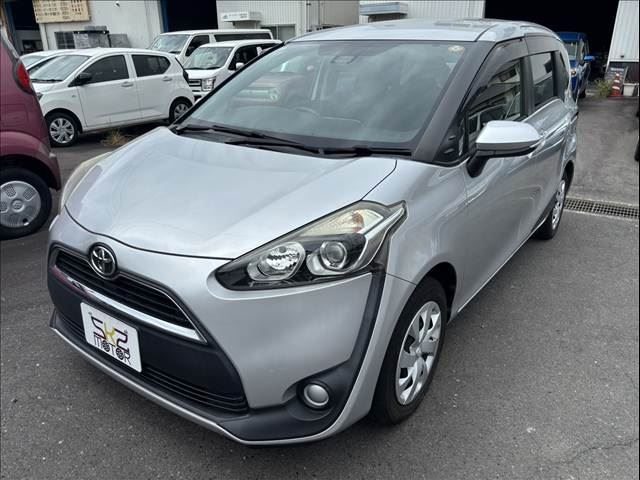 صورة 6 لـ 2015 Toyota SIENTA