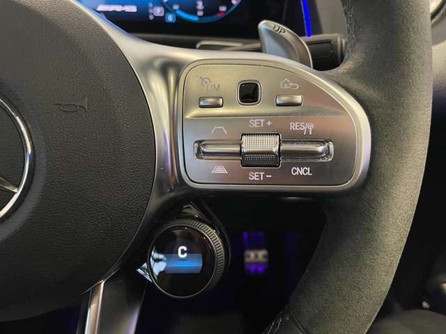 صورة مصغرة 21 لـ 2023 Mercedes-BENZ GLB-CLASS AMG