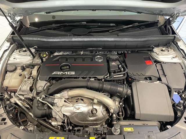 صورة مصغرة 29 لـ 2023 Mercedes-BENZ GLB-CLASS AMG