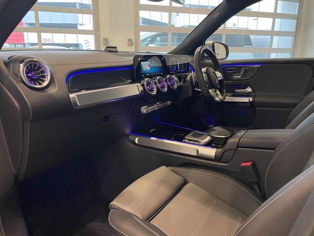صورة مصغرة 31 لـ 2023 Mercedes-BENZ GLB-CLASS AMG