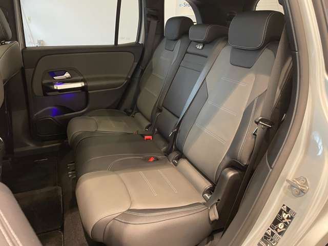 صورة مصغرة 32 لـ 2023 Mercedes-BENZ GLB-CLASS AMG