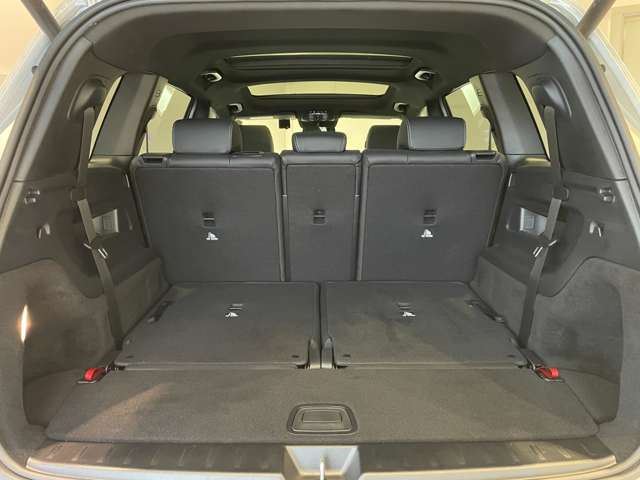 صورة مصغرة 37 لـ 2023 Mercedes-BENZ GLB-CLASS AMG