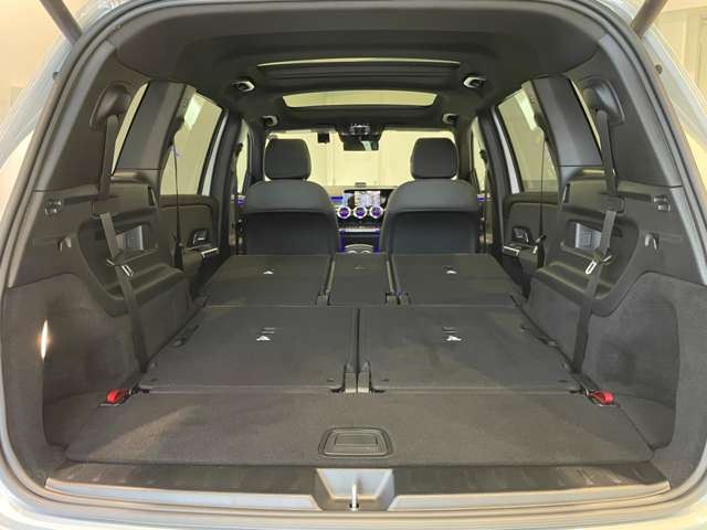 صورة مصغرة 39 لـ 2023 Mercedes-BENZ GLB-CLASS AMG