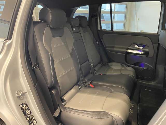 صورة مصغرة 42 لـ 2023 Mercedes-BENZ GLB-CLASS AMG
