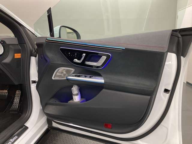 2022 Mercedes-BENZ EQE 缩略图 30