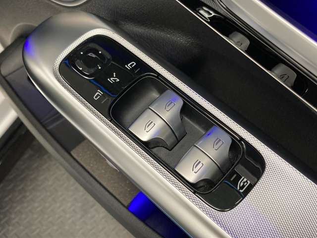 2022 Mercedes-BENZ EQE 缩略图 31