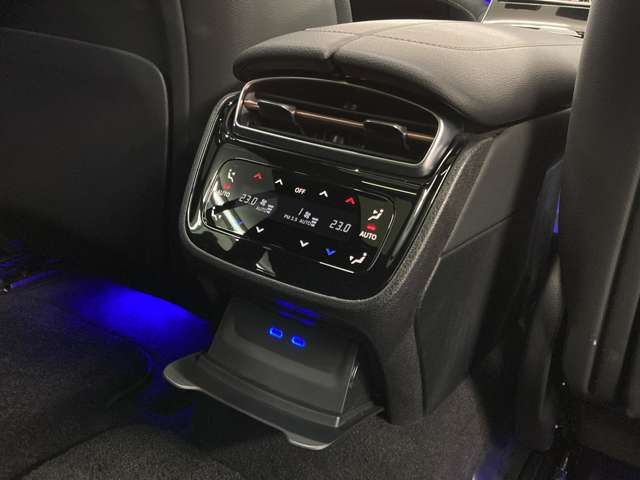 2022 Mercedes-BENZ EQE 缩略图 48