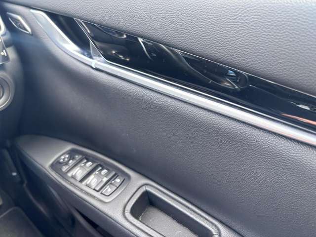 صورة مصغرة 38 لـ 2018 Maserati GHIBLI
