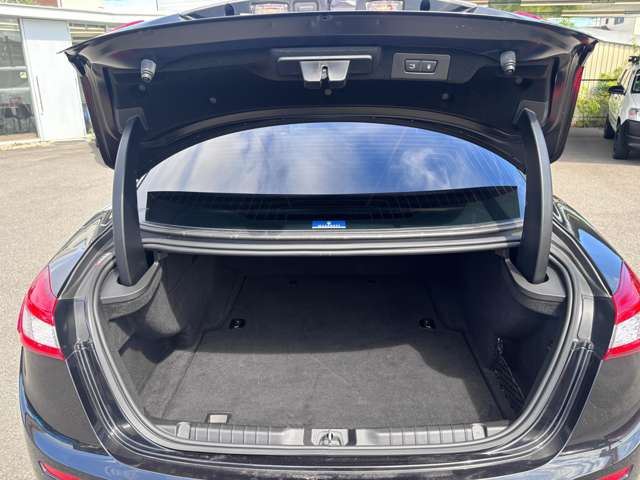 صورة مصغرة 39 لـ 2018 Maserati GHIBLI