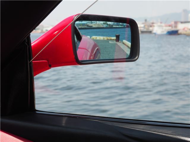 1990 Ferrari 348 照片 9