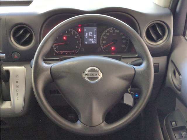 صورة مصغرة 8 لـ 2014 Nissan CARAVAN