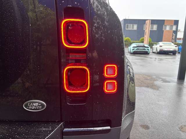 صورة مصغرة 12 لـ 2020 LAND Rover DEFENDER