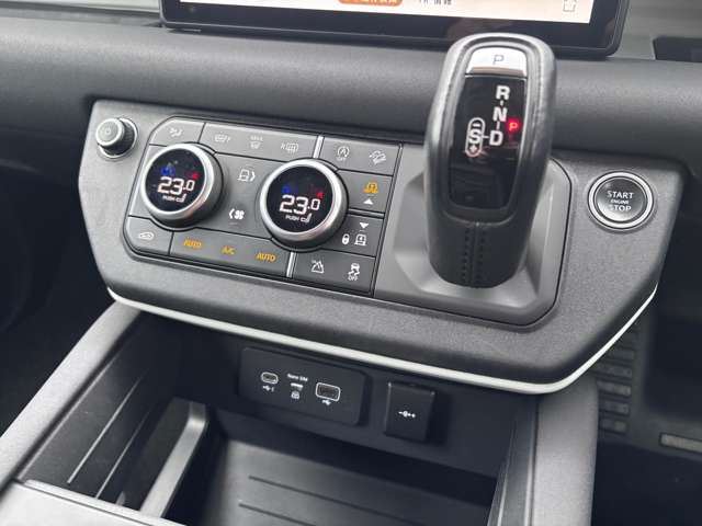 صورة مصغرة 29 لـ 2020 LAND Rover DEFENDER