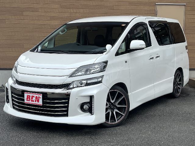 2014 Toyota VELLFIRE photo 1