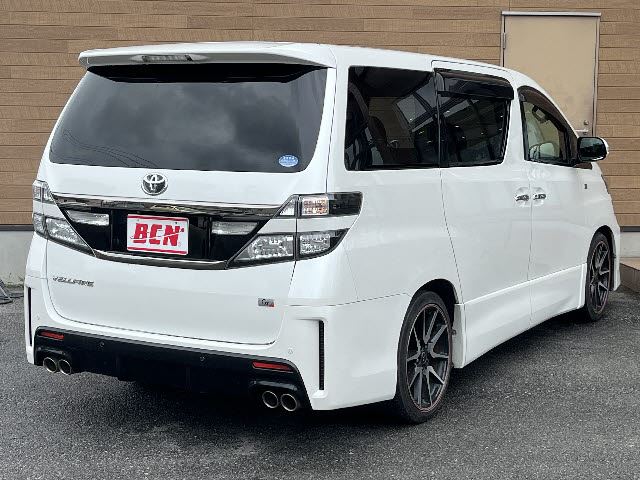 2014 Toyota VELLFIRE photo 3