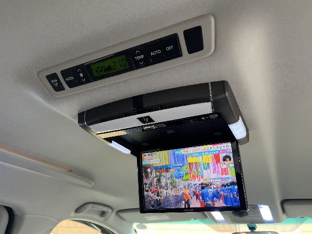 صورة مصغرة 12 لـ 2014 Toyota VELLFIRE