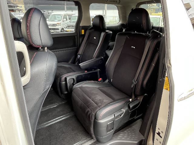 صورة مصغرة 13 لـ 2014 Toyota VELLFIRE