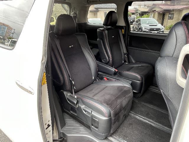 2014 Toyota VELLFIRE photo 10
