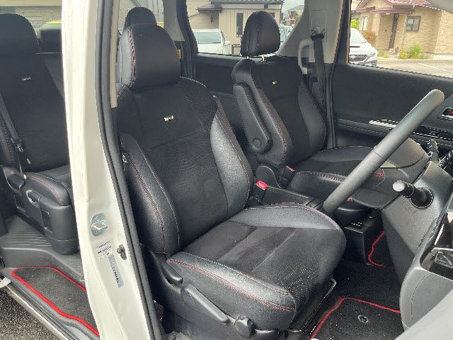 2014 Toyota VELLFIRE photo 4