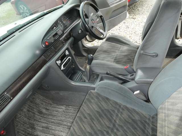 1992 Nissan BLUEBIRD 缩略图 29