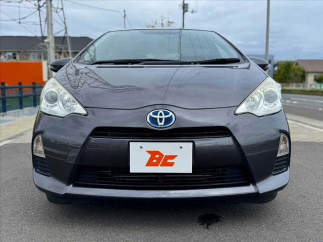 2013 Toyota AQUA — миниатюра 9