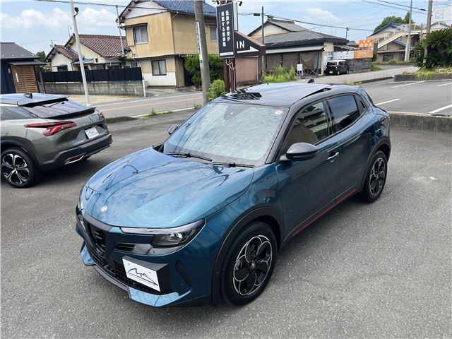 2025 ALFA Romeo JUNIOR 缩略图 38