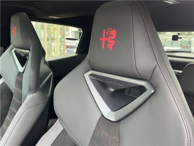 2025 ALFA Romeo JUNIOR 缩略图 59