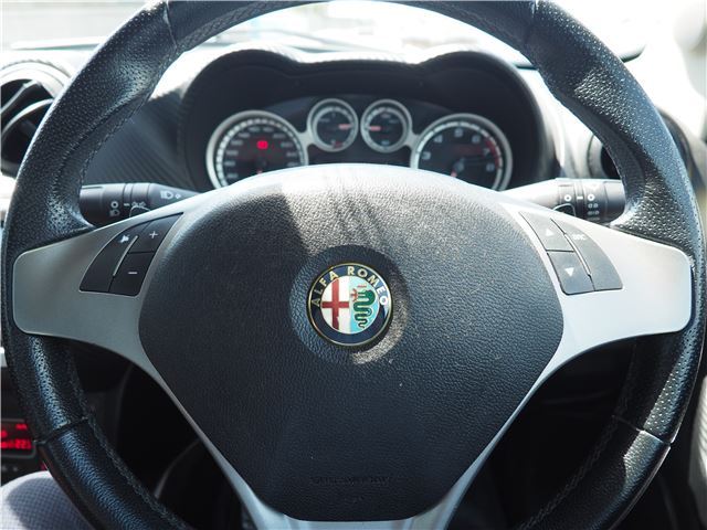 2012 ALFA Romeo MITO — миниатюра 4