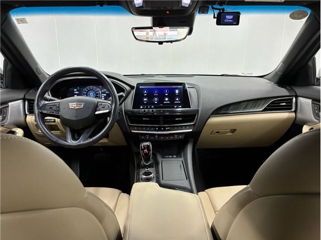 صورة 2 لـ 2021 Cadillac CT5