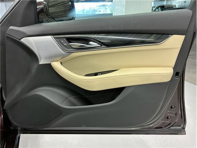 صورة مصغرة 39 لـ 2021 Cadillac CT5